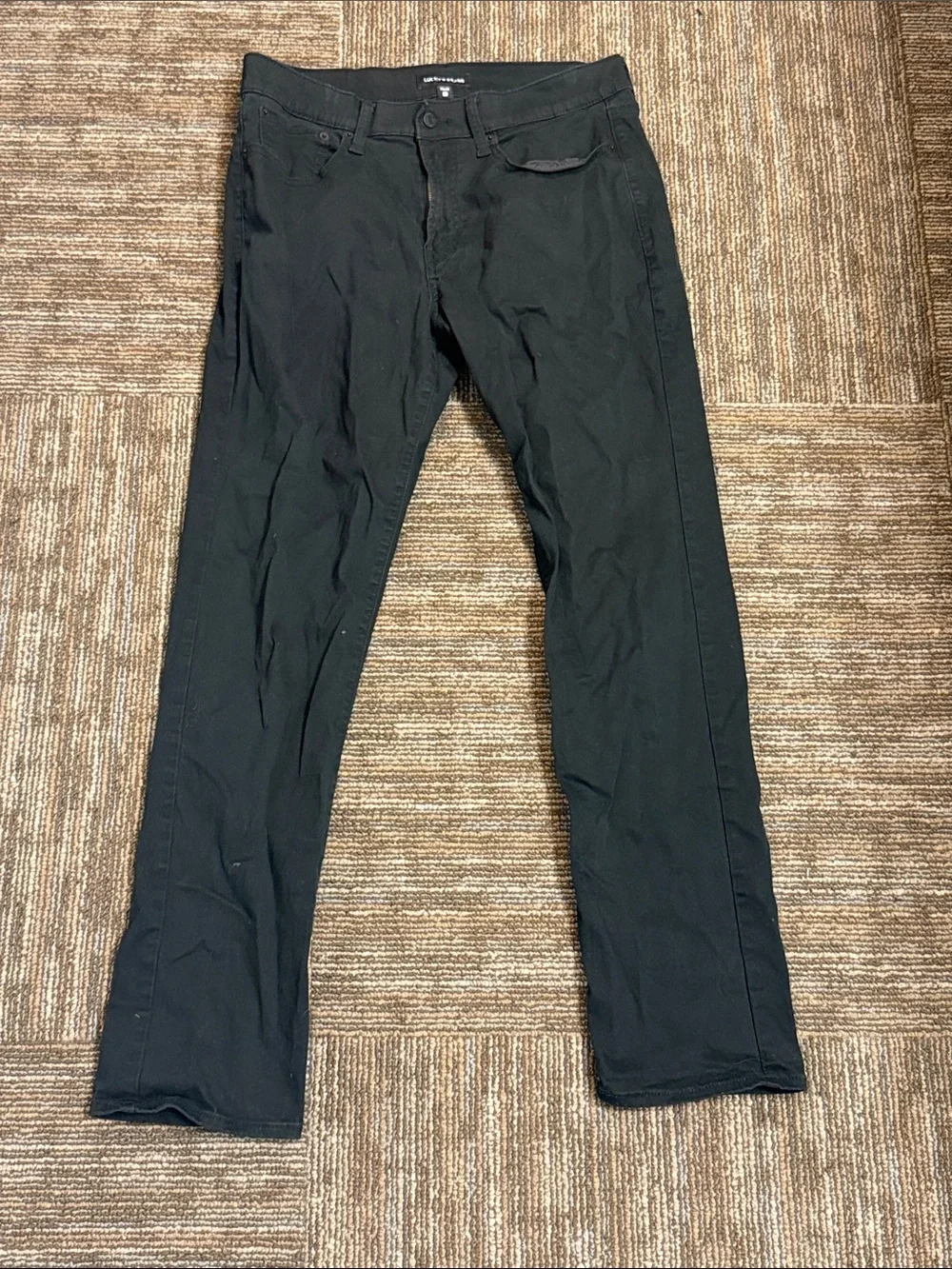 Lucky Brand 121 Slim Straight Black Men's Khakis